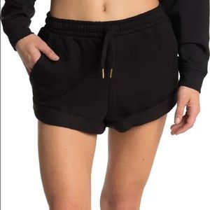 NEW WITH TAGS We Wore What Pull on Sweatshort